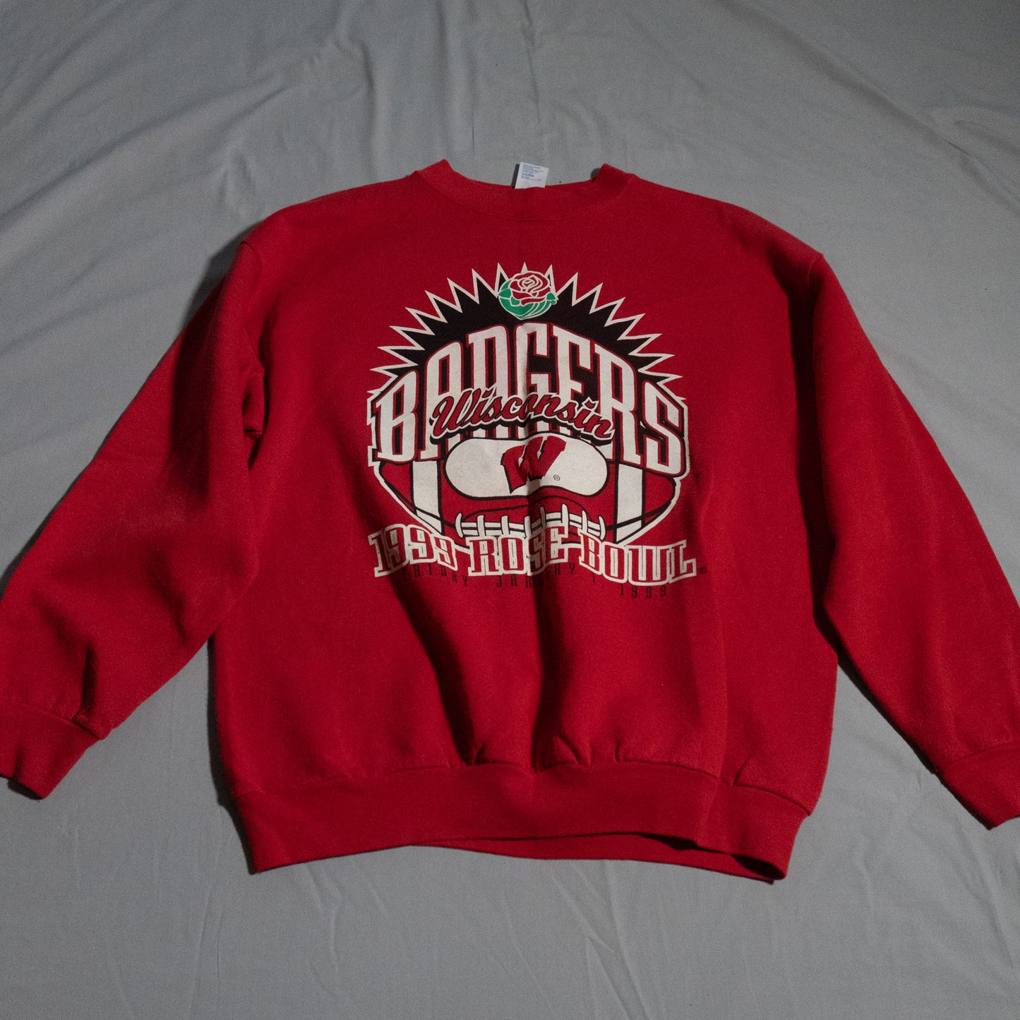 Wisconsin Badgers Sweater T-Shirt L