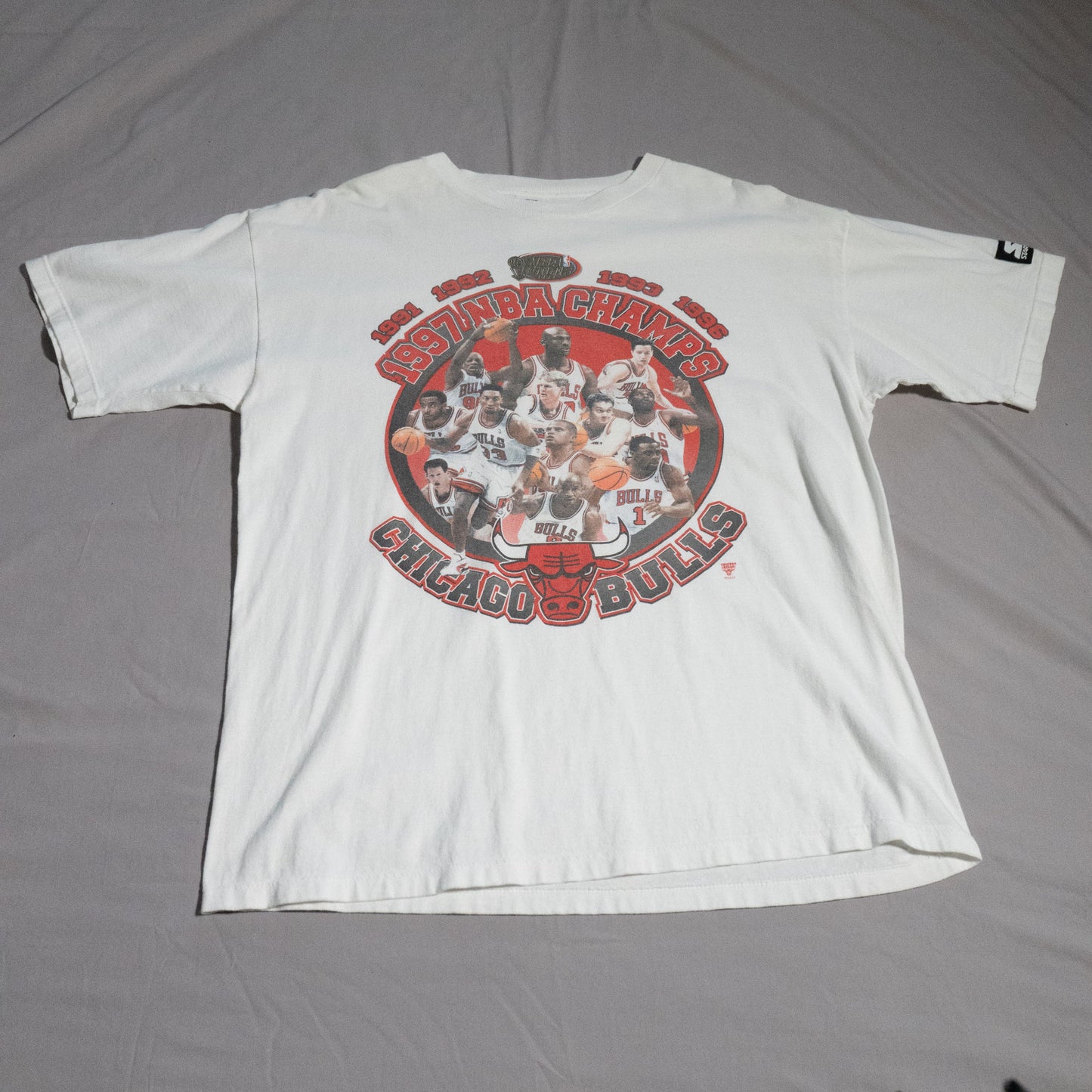 Chicago Bulls 1997 NBA Champs T-Shirt L