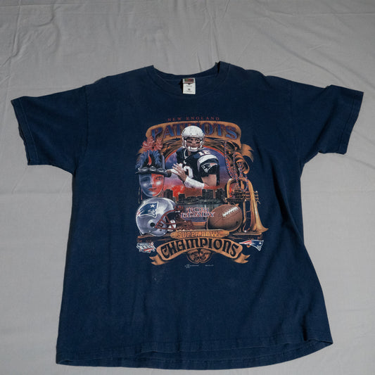 Tom Brady Super Bowl XXXVI T-Shirt L